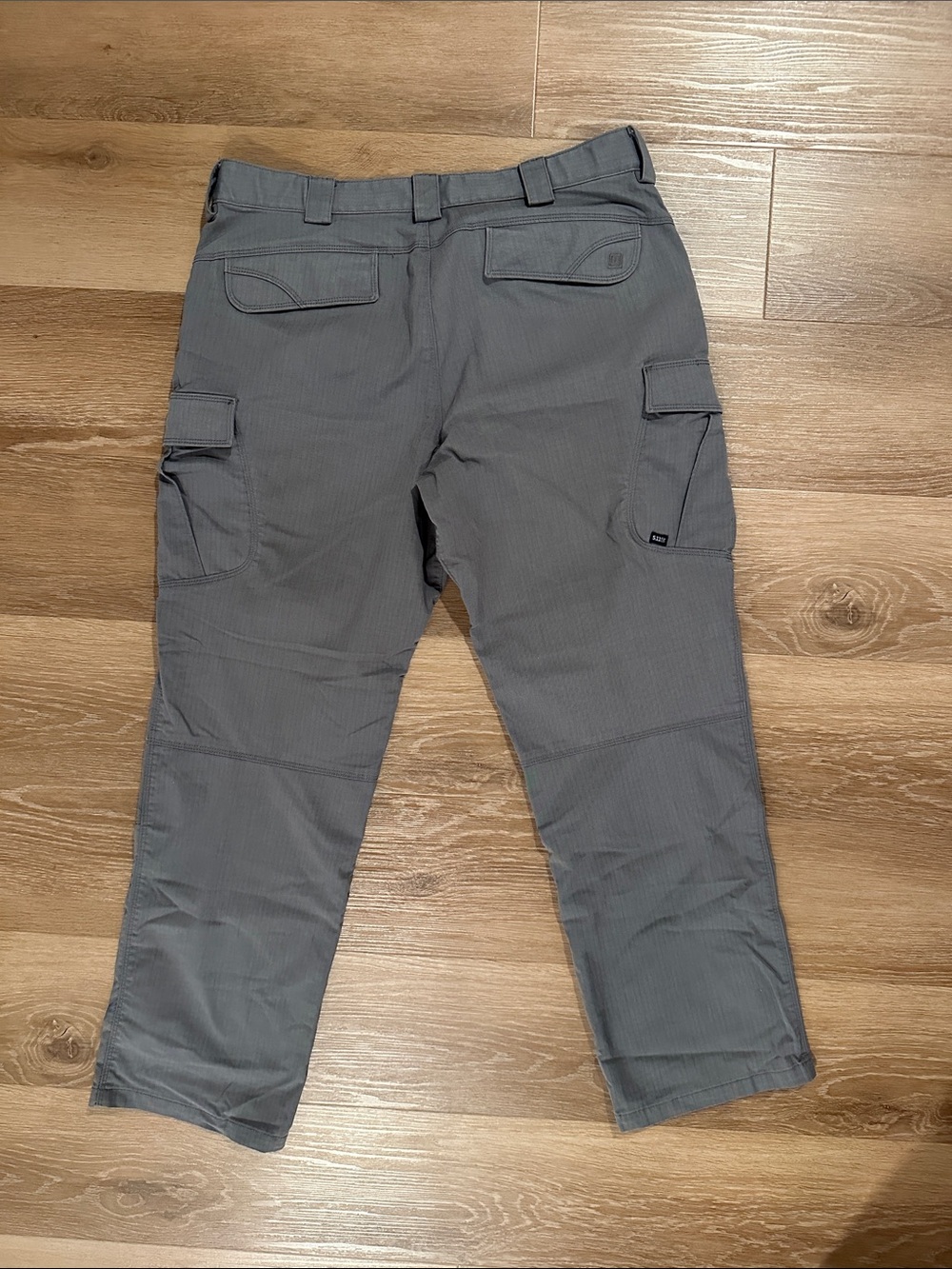 5.11 Tactical Pants Gray 38x32 - Picture 2 of 4
